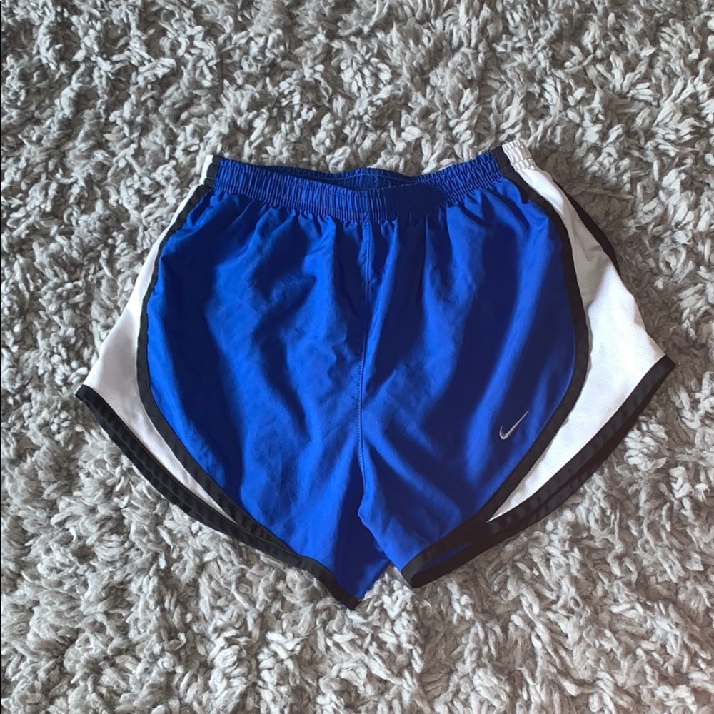 NIKE BLUE RUNNING SHORTS